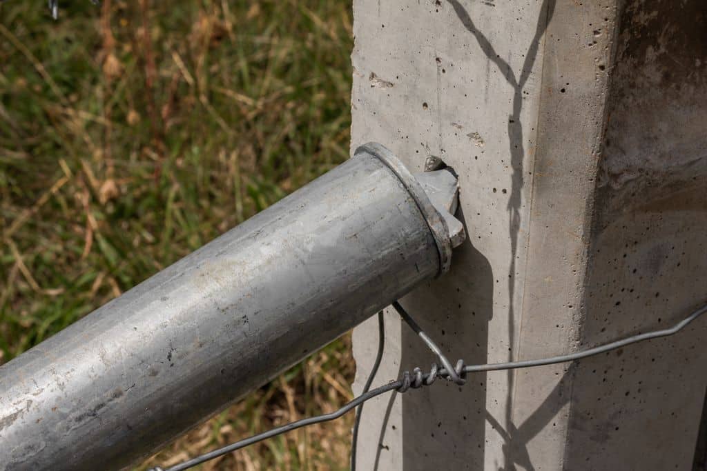 Concrete-In End Assembly